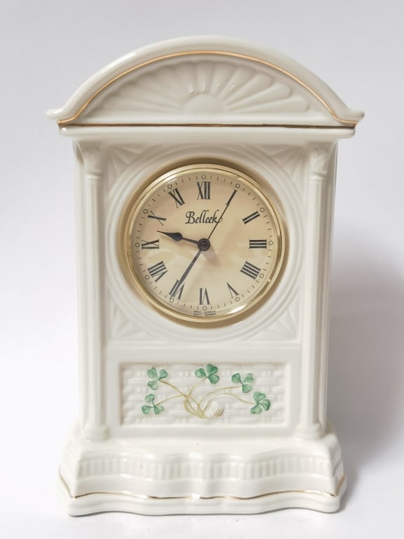 Belleek "Shamrock" Porcelain Mantel Clock (1 of 8)