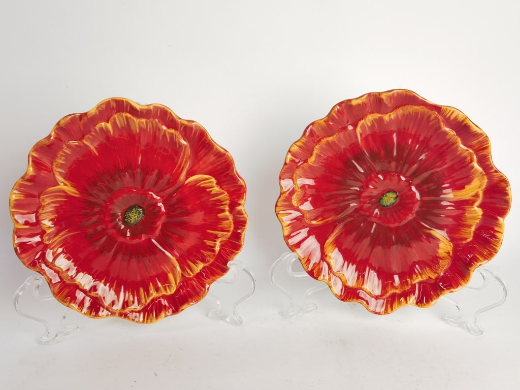 (2) Pier1Imports Porcelain Poppies Plates: (2) Pier1Imports Porcelain Poppies Plates, 7.75in