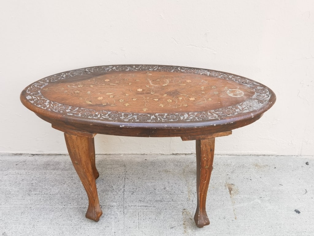 Vintage Moroccan Brass Inlay Oval Coffee Table: Vintage Moroccan Brass Inlay Oval Coffee Table, 30in by 15in by 16in