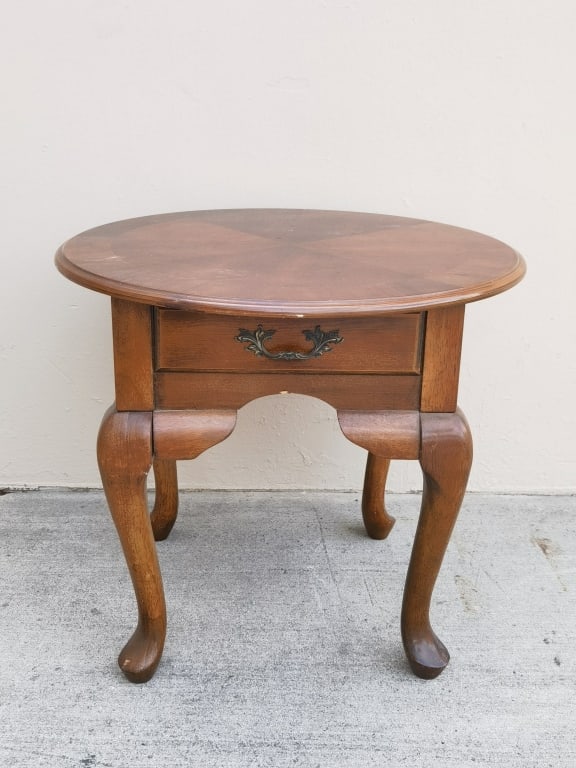 Vintage Round Side Table with Drawer (1 of 4)