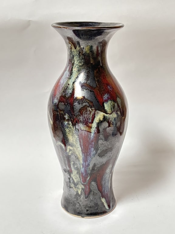 Chinese Porcelain Flambe Glaze Vase: Chinese Porcelain Flambe Glaze Vase, 10.5in