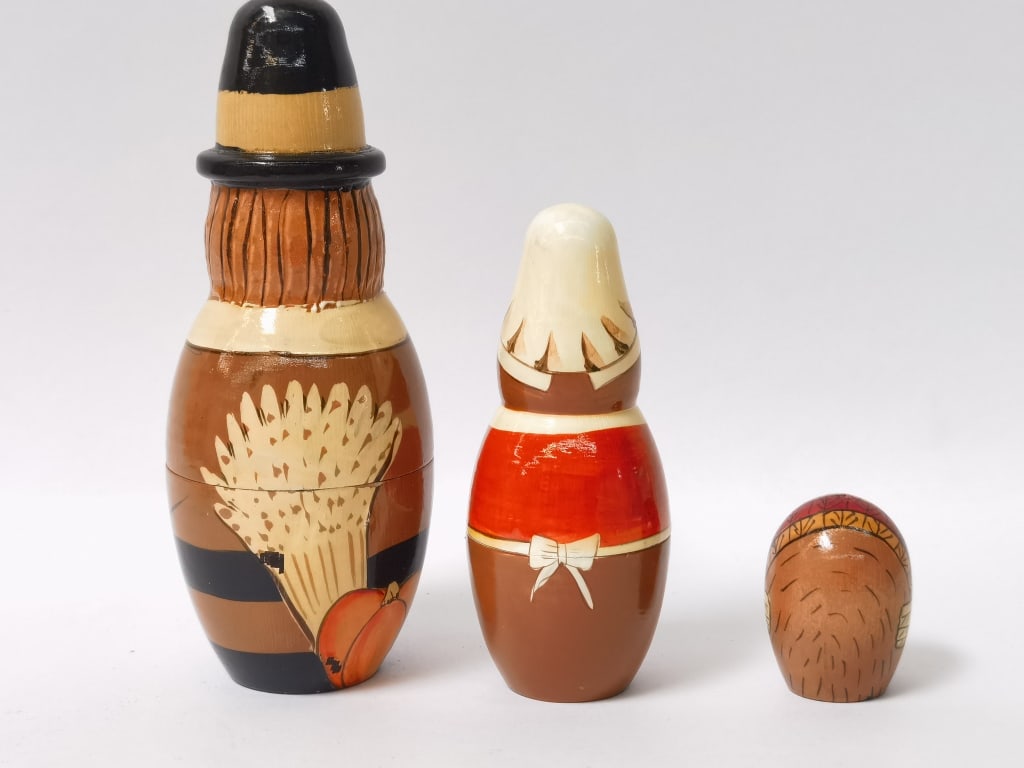 Vintage Russian Nesting Dolls Set - 5