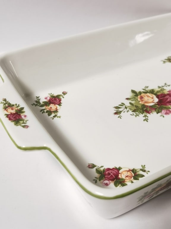 Royal Albert "Old Country Roses" Rectangular Baker - 4