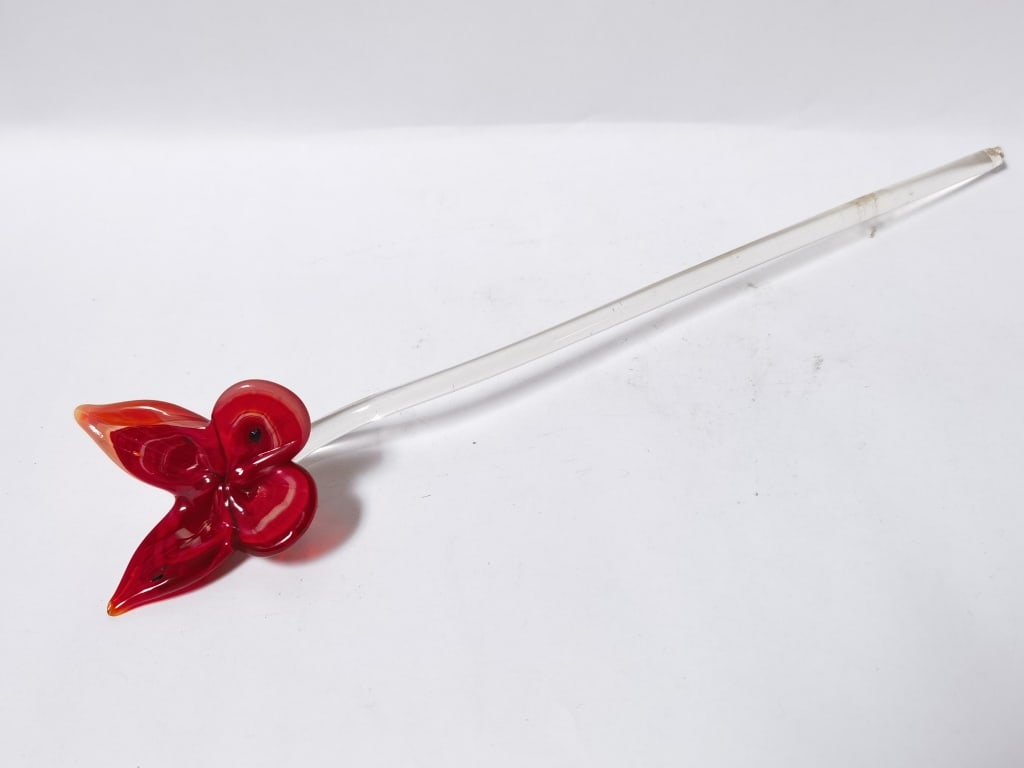 Vintage Murano Style Red Art Glass Butterfly Flowe: Vintage Murano Style Red Art Glass Butterfly Flower, 15in by 2.5in