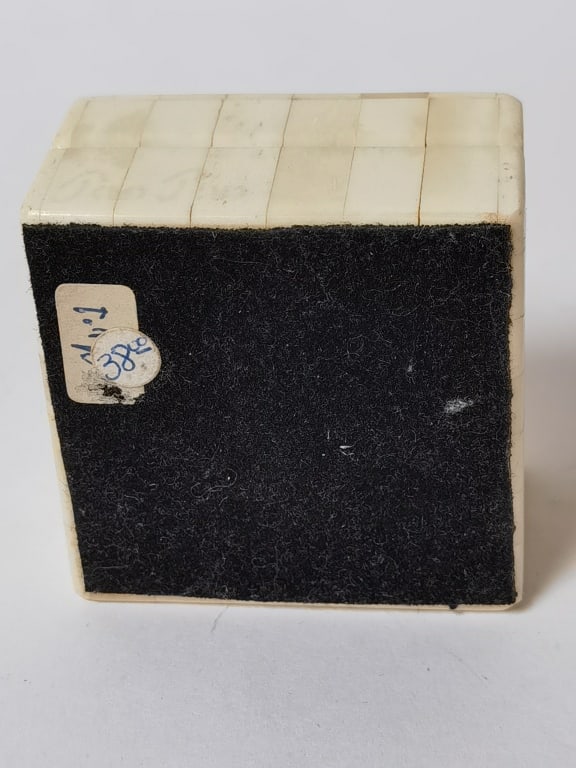 Square Inlaid Bone Trinket Box - 4
