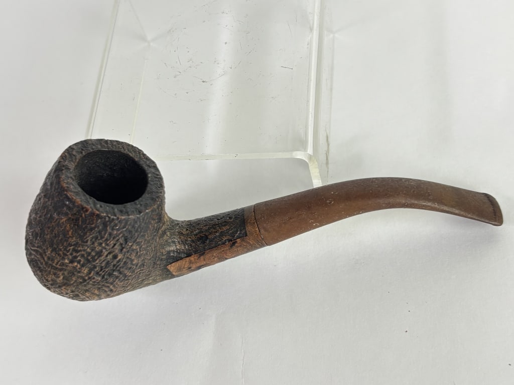Branded Rustic Deep-Etched Estate Pipe - 2