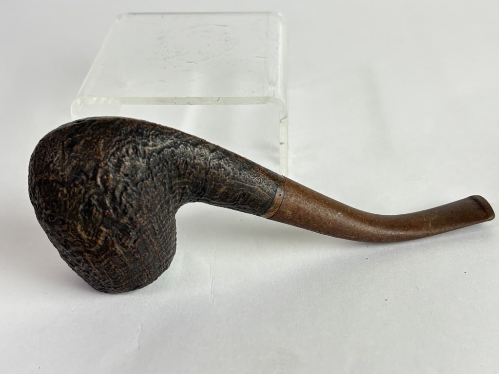 Branded Rustic Deep-Etched Estate Pipe - 3