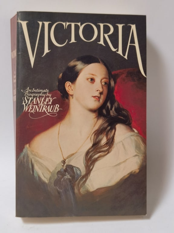 1987 Victoria: 1987 Victoria, 9.25in