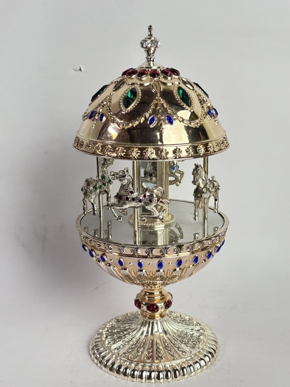 2002 Wallace Faberge-Inspired Musical Carousel: 2002 Wallace Faberge-Inspired Musical Carousel, 4.25in by 4in