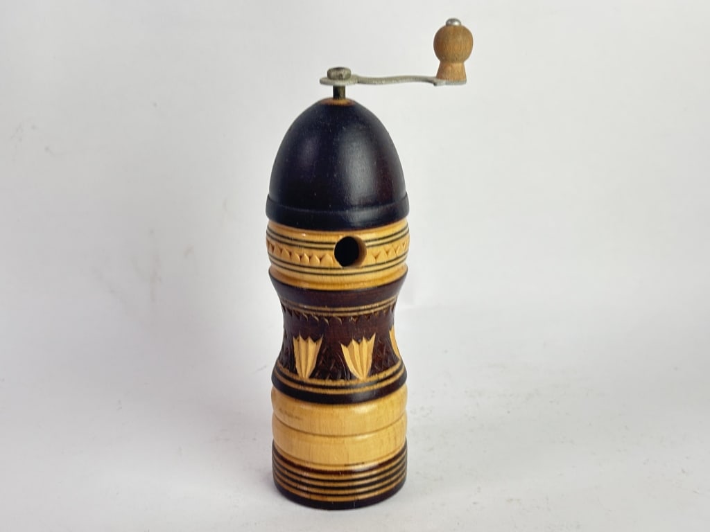 Vintage European Hand-Carved Wooden Pepper Grinder (1 of 3)