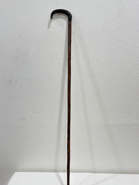 Vintage Classic Ebonized Bentwood Derby Cane (1 of 3)