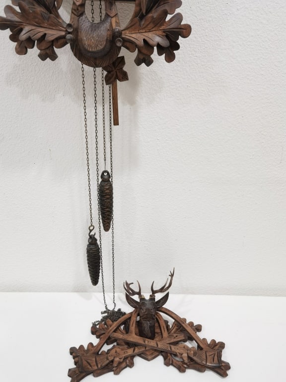 Vintage German Black Forest Cuckoo Clock - 10