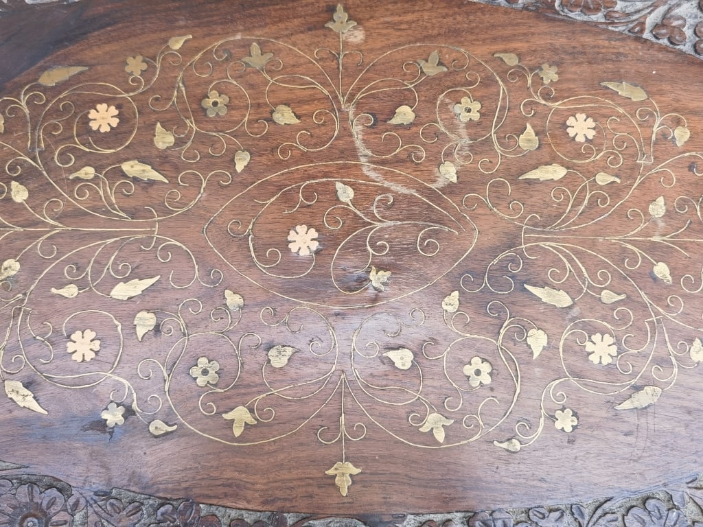 Vintage Moroccan Brass Inlay Oval Coffee Table - 3
