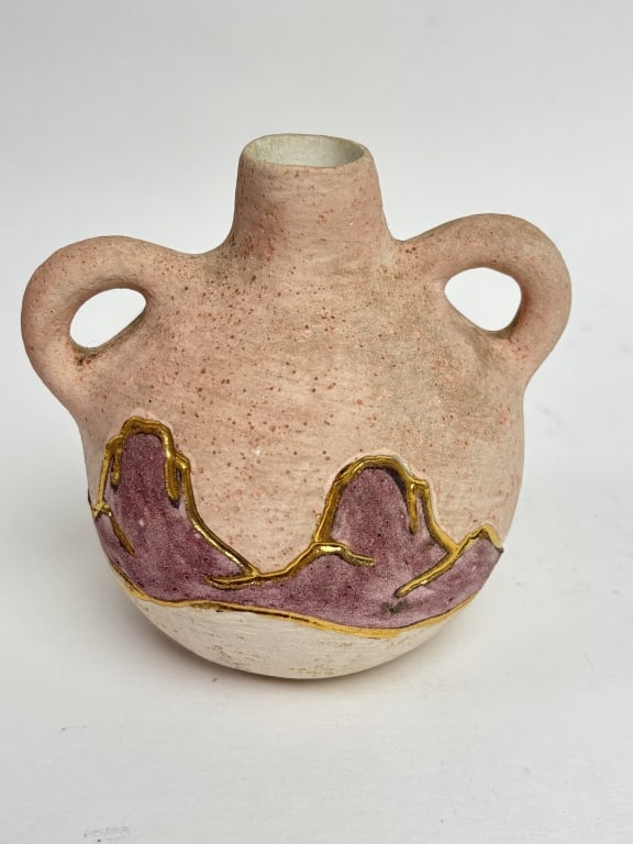 Vintage Russell's Originals Small Pottery Vase: Vintage Russell's Originals Small Pottery Vase, 4in