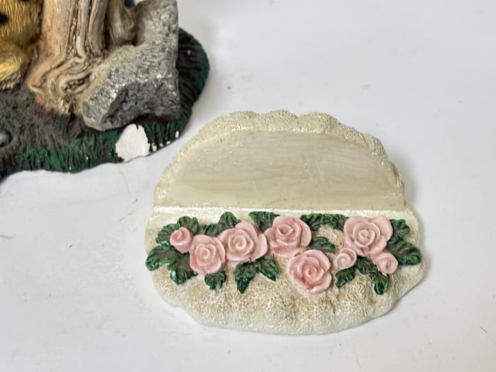 Group of Table Decors - 2