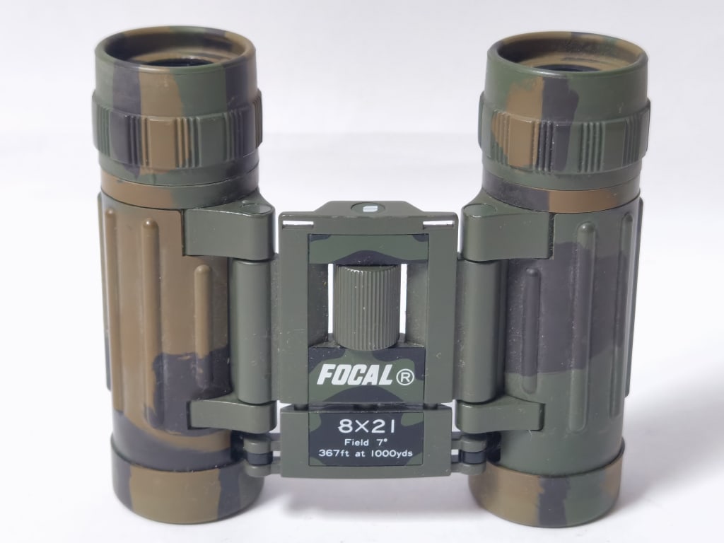 Focal 8x21 Camouflage Pocket Binoculars: Focal 8x21 Camouflage Pocket Binoculars, 4in by 3in