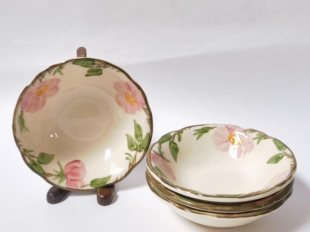 (4) Vintage Franciscan "Wild Rose" Ceramic Bowl (1 of 3)