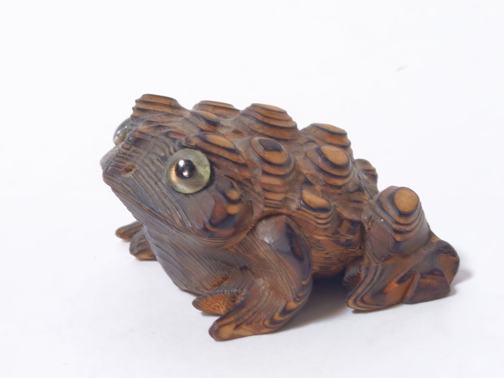 Vintage Japanese Wood Carved Toad (1 of 3)