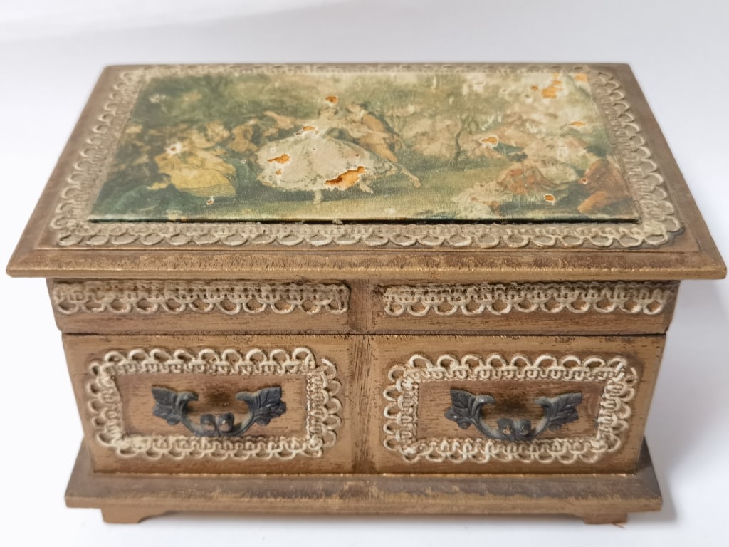 French Provincial Style Jewelry Box (1 of 3)