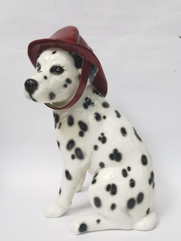 Limited Ed. BetLar Porcelain Dalmatian Dog Figurin: Limited Ed. BetLar Porcelain Dalmatian Dog Figurine, 456/750, 16in