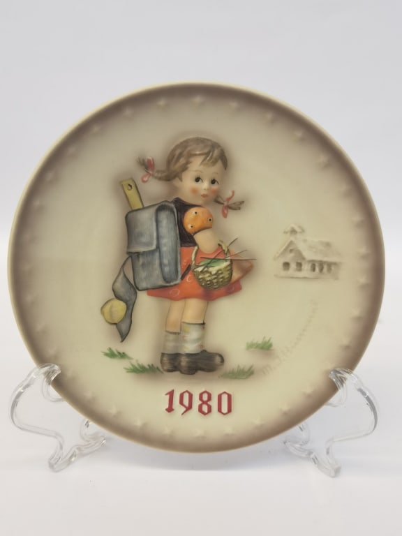 1980 Goebel Hummel 10th Annual Plate (1 of 3)