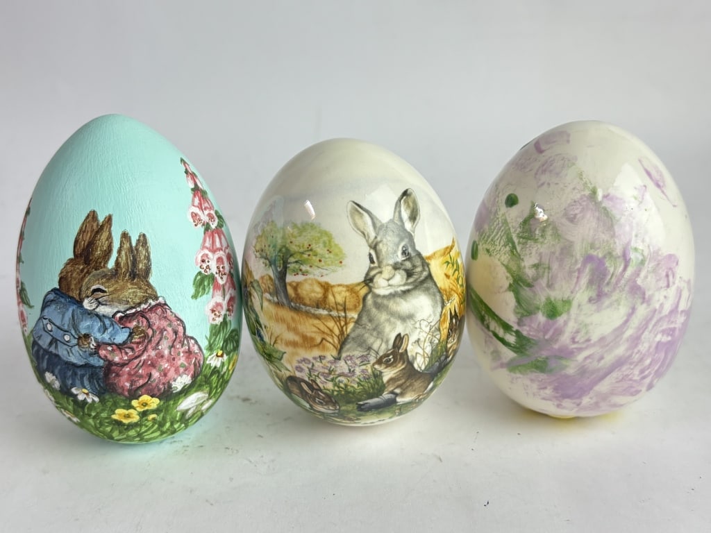 (3) Vintage Porcelain/Wood Easter Eggs (1 of 6)