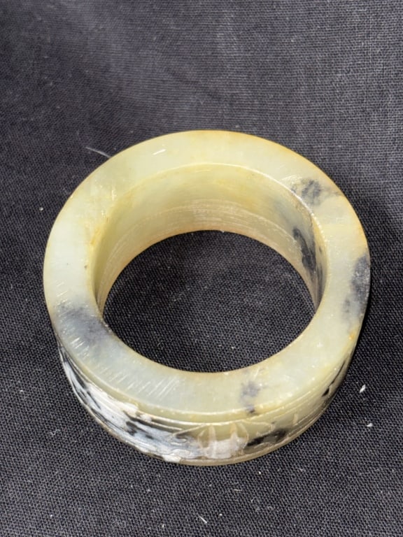 Small Chinese Jade Carved Cong - 2
