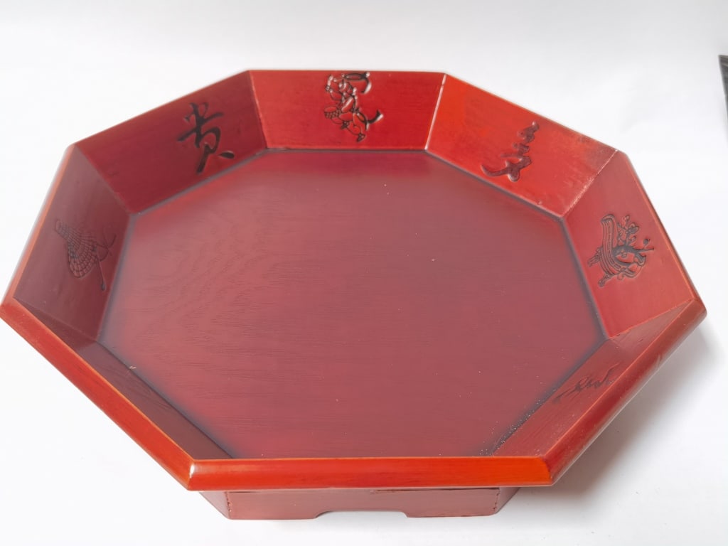 Vintage Asian Red Wood Carved Hexagonal Tray: Vintage Asian Red Wood Carved Hexagonal Tray, 12in by 2.25in