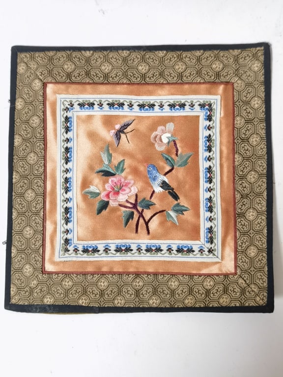 Chinese Bird and Flowers Embroidery: Chinese Bird and Flowers Embroidery, 7in