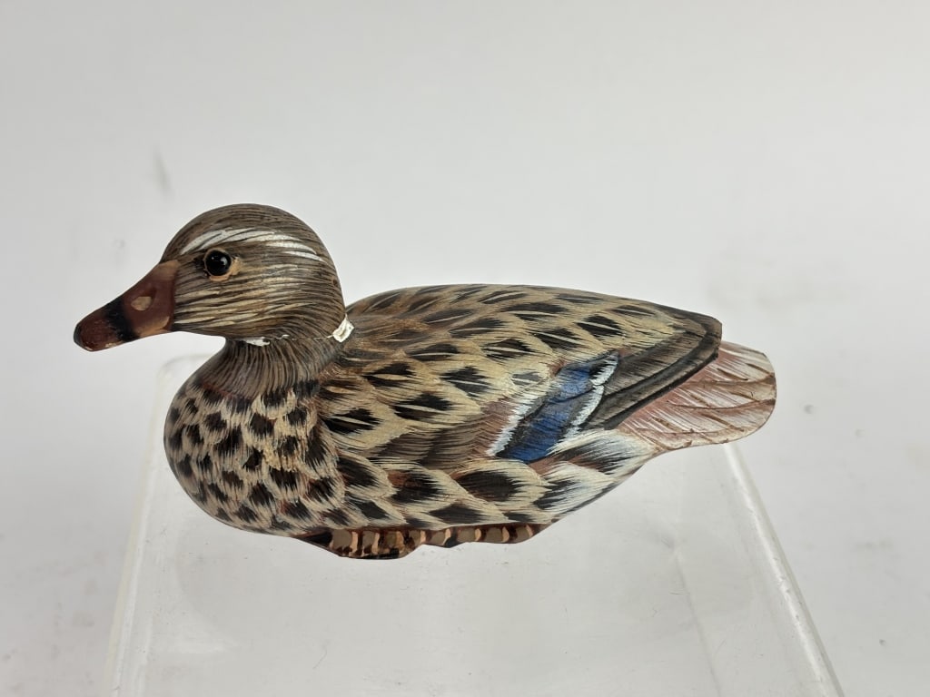 Vintage Hand Painted Wood Carved Duck (1 of 4)