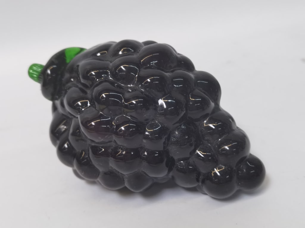 Vintage Glass Grape - 2