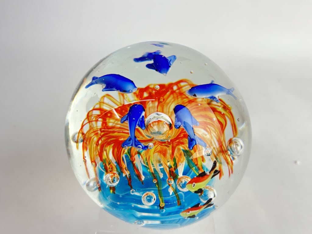 Vintage Murano Italy Aquarium Firework Glass Paper: Vintage Murano Italy Aquarium Firework Glass Paperweight, 4.5in