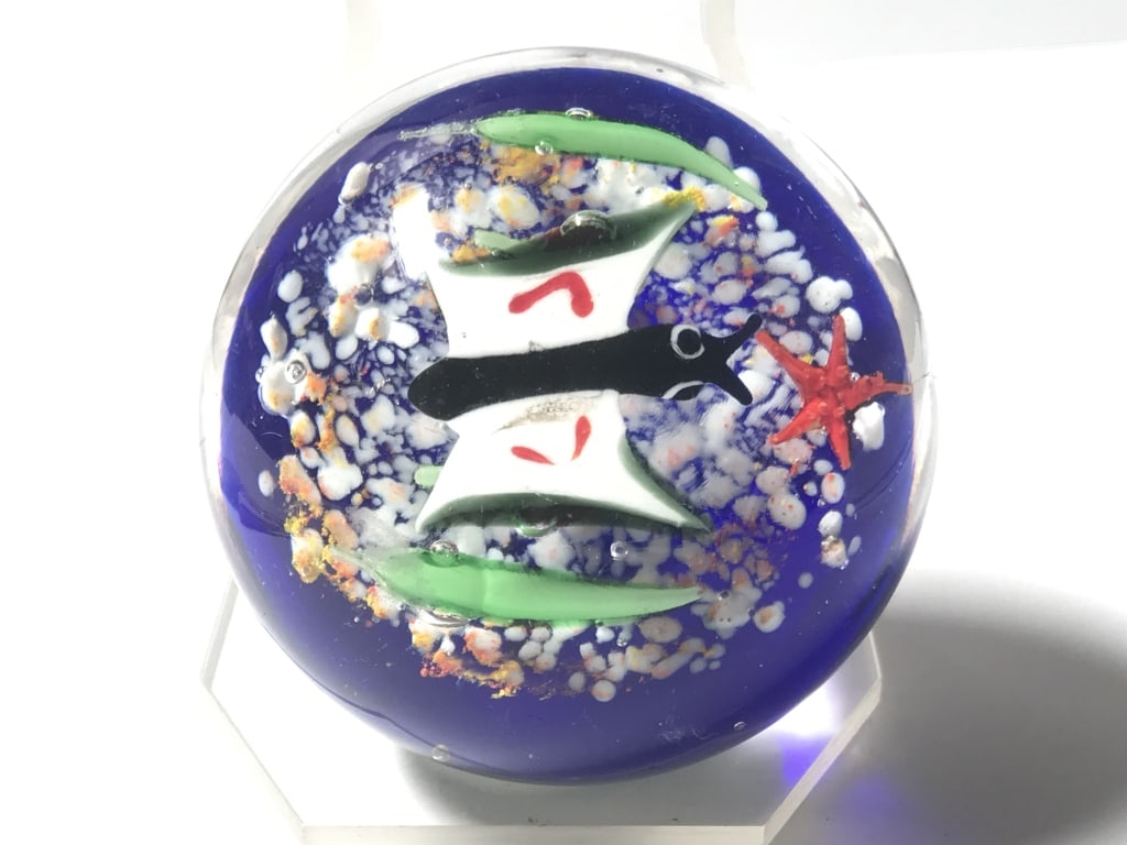 Murano Style Aquarium Glass Paperweight: Murano Style Aquarium Glass Paperweight, 3 1/8in by 4.25in