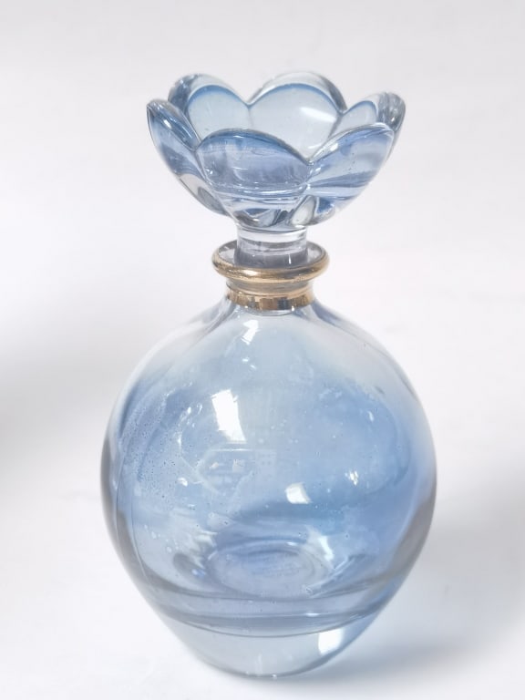 Royal Limited Italian Blue Glass Perfume Bottle: Royal Limited Italian Blue Glass Perfume Bottle, 5in