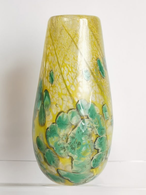 Vintage Signed "Evren" Art Glass Vase (1 of 7)