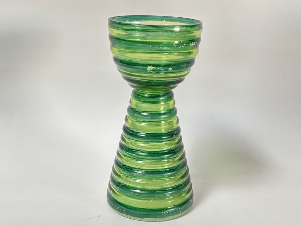 Green Swirl Art Glass Vase (1 of 2)