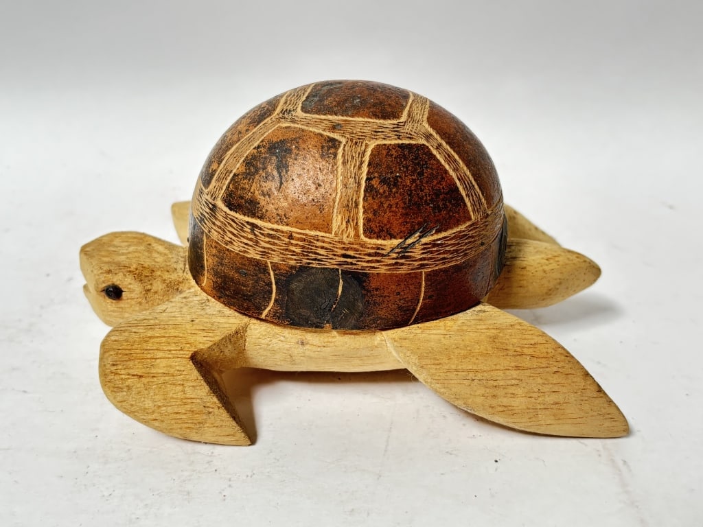 Vintage Signed Wood and Gourd Carved Turtle (1 of 4)