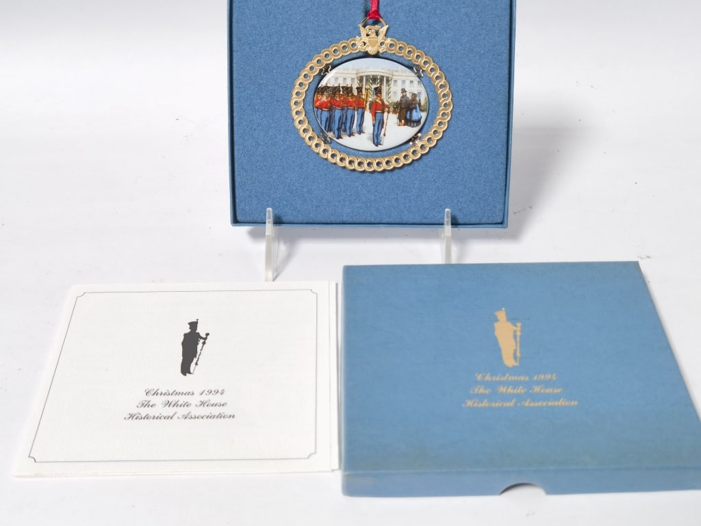 1994 White House HIstorical Association Christmas: 1994 White House HIstorical Association Christmas Ornament, Box: 6in by 5.5in