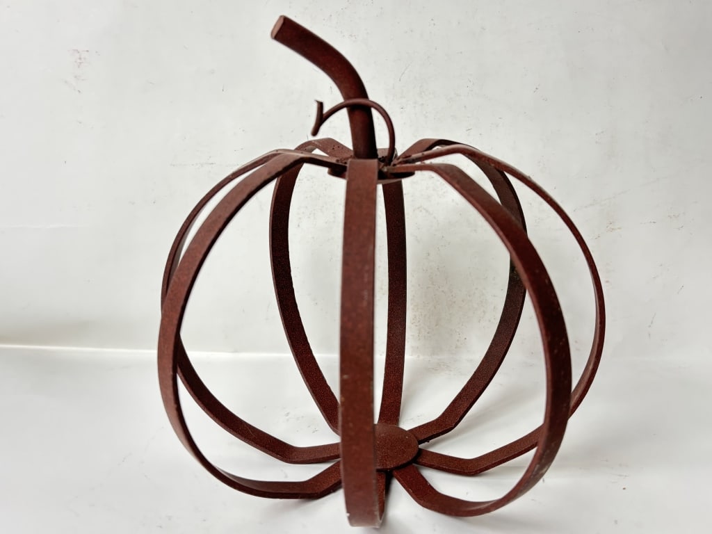 Vintage Metal Art Pumpkin Candle Holder (1 of 3)