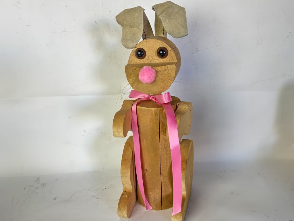 Vintage Wood Carved Rabbit (1 of 3)