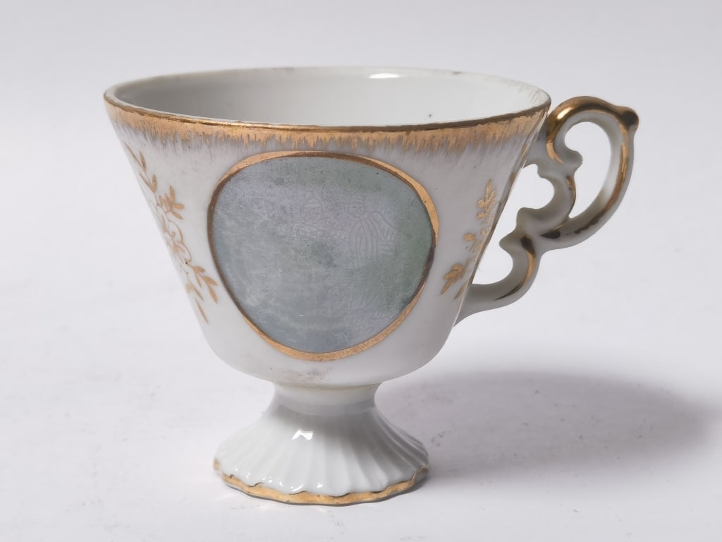Vintage Lefton Hand-Painted Pedestal Tea Cup (1 of 4)