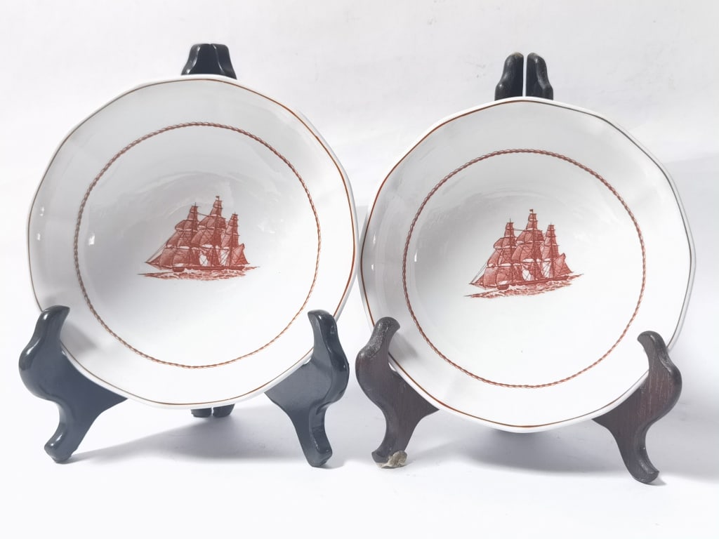 Pr. of Wedgwood Porcelain Flying Cloud Bowls: Pr. of Wedgwood Porcelain Flying Cloud Bowls, 6.25in by 2in