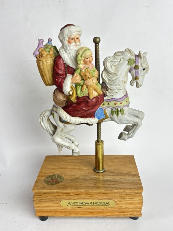 "A Visit From St. Nicholas" Carousel Music Box: "A Visit From St. Nicholas" Carousel Music Box, 10.75in by 6in by 4in