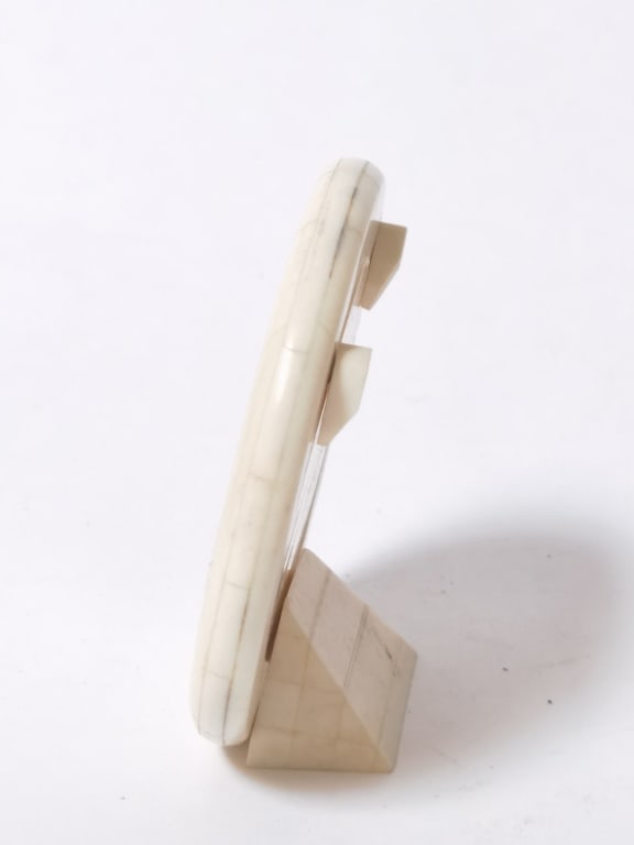 Round Bovine Bone Miniature Frame - 3