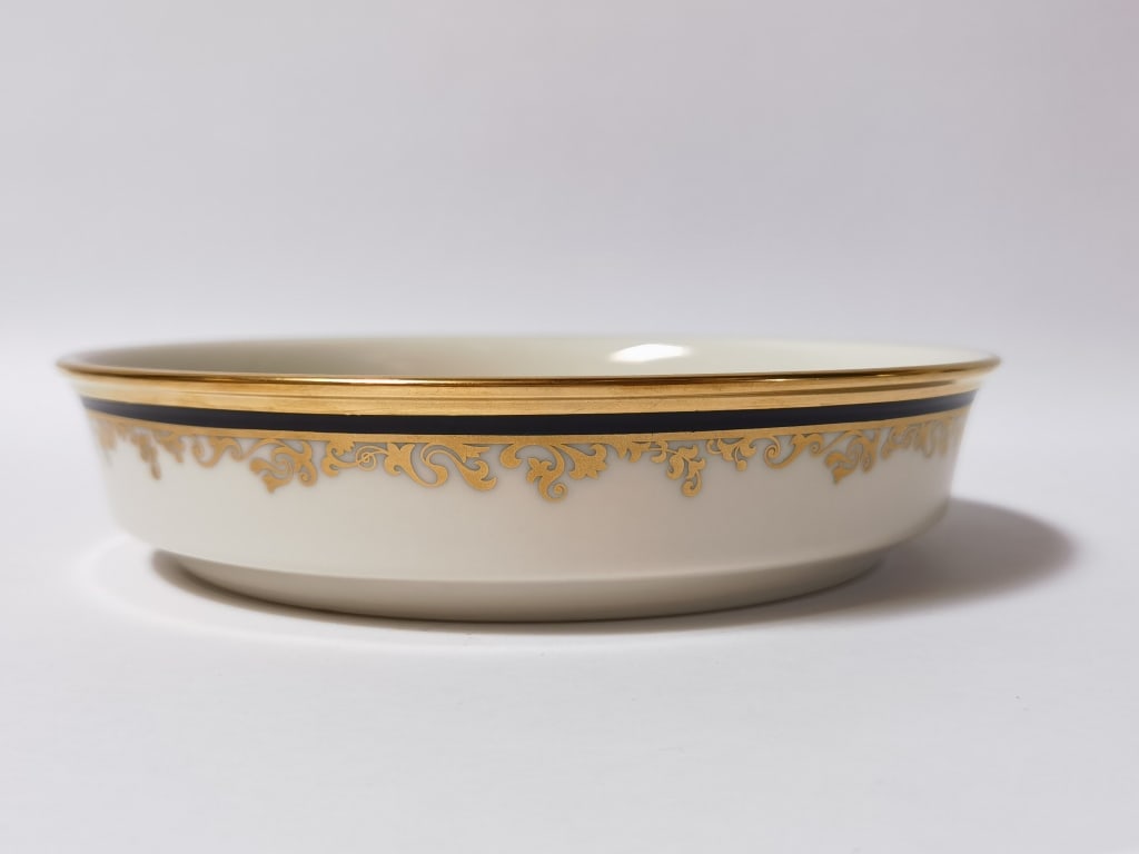 Vintage Lenox Porcelain Eclipse Coupe Soup Bowl: Vintage Lenox Porcelain Eclipse Coupe Soup Bowl, 7.5in