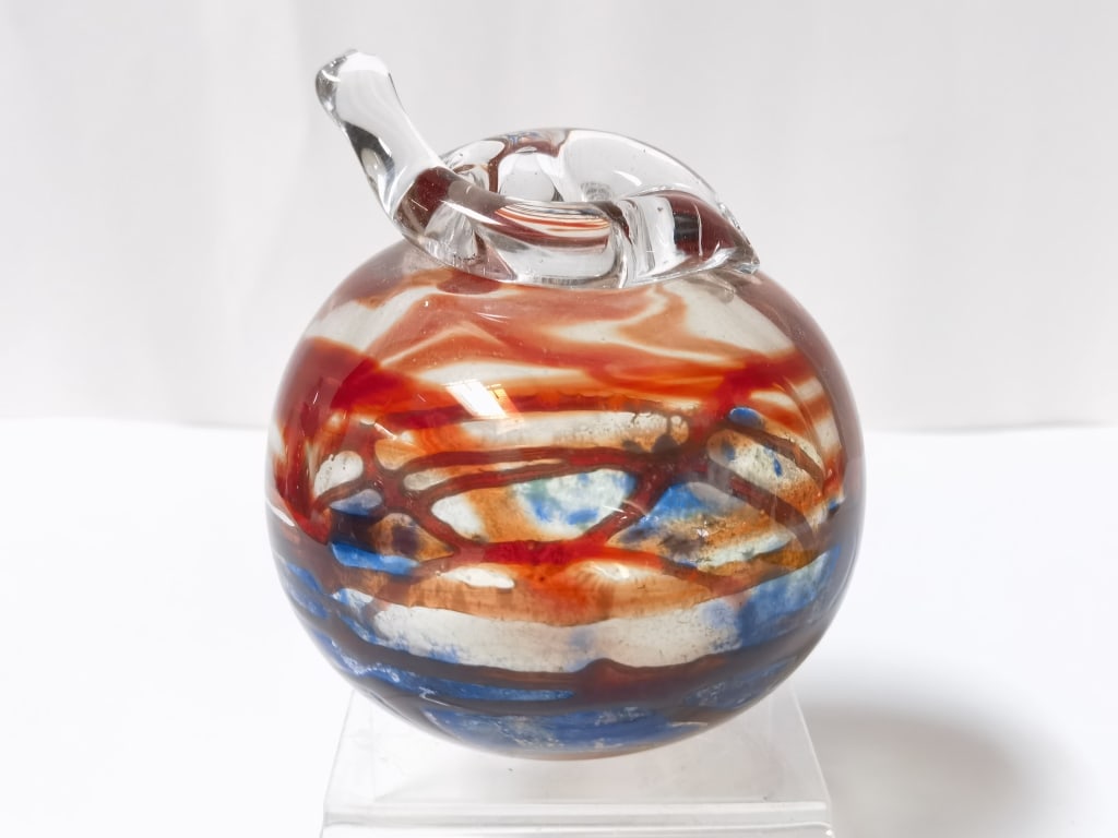 Vintage Red Swirl Blue Splatter Art Glass Vase: Vintage Red Swirl Blue Splatter Art Glass Vase, 4.25in by 3 5/8in