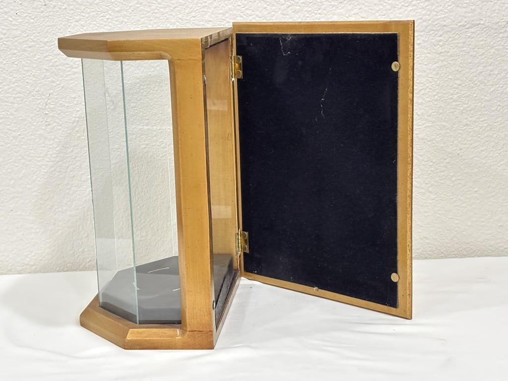 Lynette Decor Wall Hanging Curio - 2