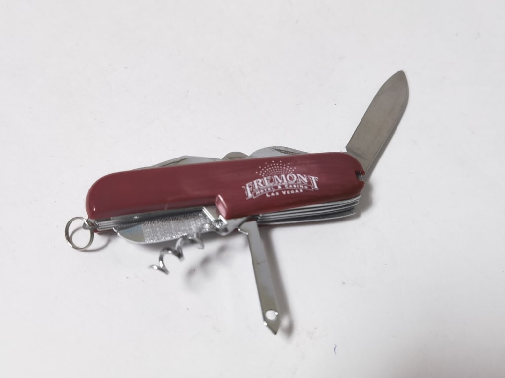 Swiss Folding Knife - 3