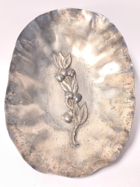 Antique Pairpoint Hammered Silver-Plated Floral Re (1 of 6)