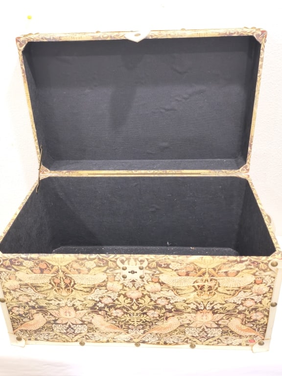 Vintage Decorative William Morris Pattern Storage - 6